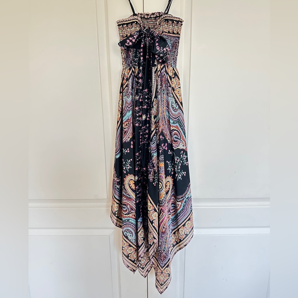 Elegant Paisley Maxi Dress - Black and Pink - Size 4